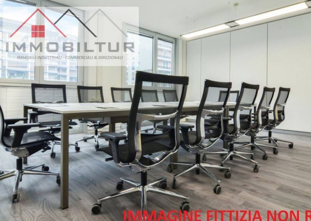 ufficio in vendita a Calenzano
