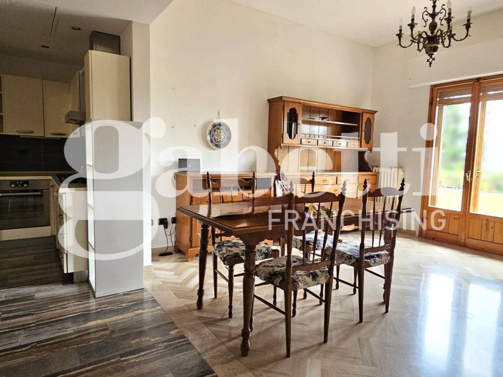 appartamento in vendita a Calenzano in zona Settimello