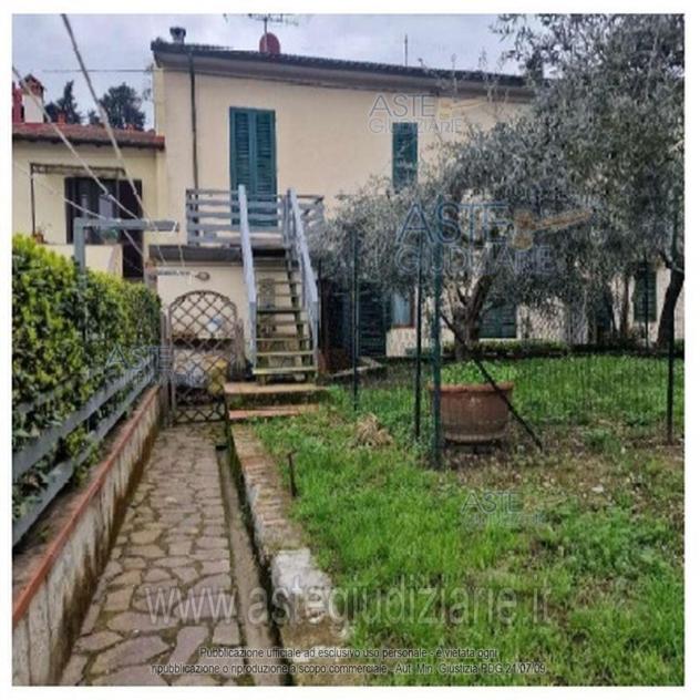 villa in vendita a Calenzano