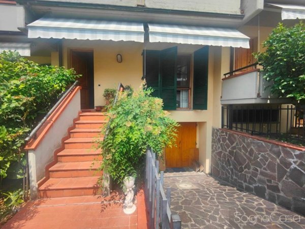 casa indipendente in vendita a Calenzano in zona Settimello