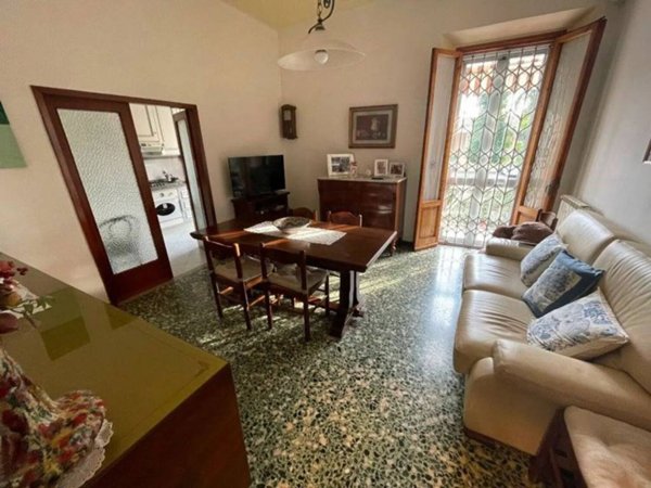 casa indipendente in vendita a Calenzano