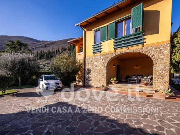 casa indipendente in vendita a Calenzano in zona Legri