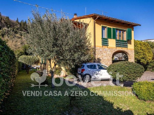 casa indipendente in vendita a Calenzano in zona Legri