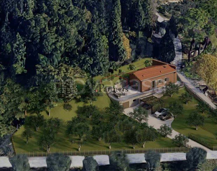 casa indipendente in vendita a Calenzano