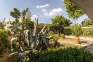 casa indipendente in vendita a Calenzano