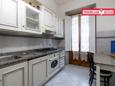 casa indipendente in vendita a Calenzano