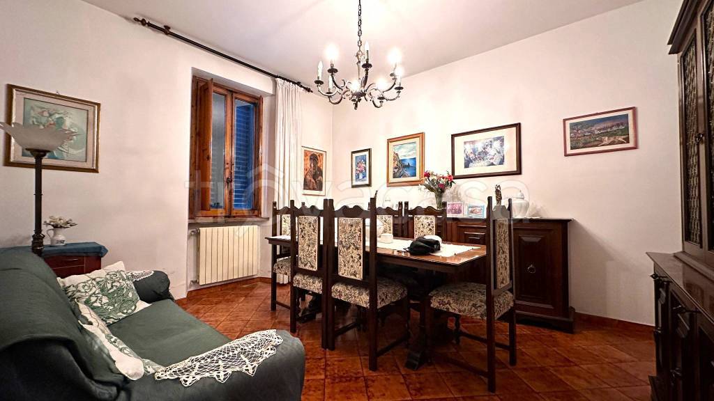 casa indipendente in vendita a Calenzano in zona Settimello