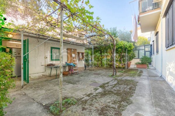 appartamento in vendita a Calenzano in zona Settimello