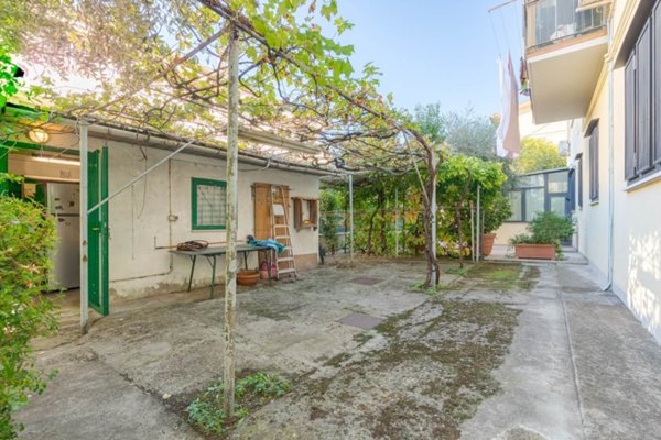 appartamento in vendita a Calenzano in zona Settimello