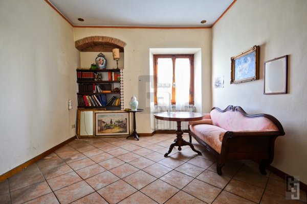 casa indipendente in vendita a Calenzano