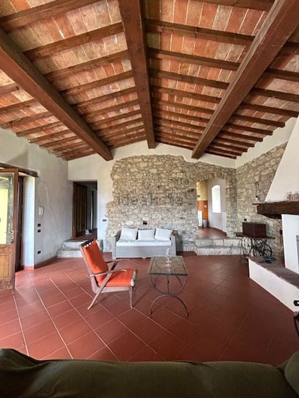 attico in vendita a Calenzano in zona Carraia