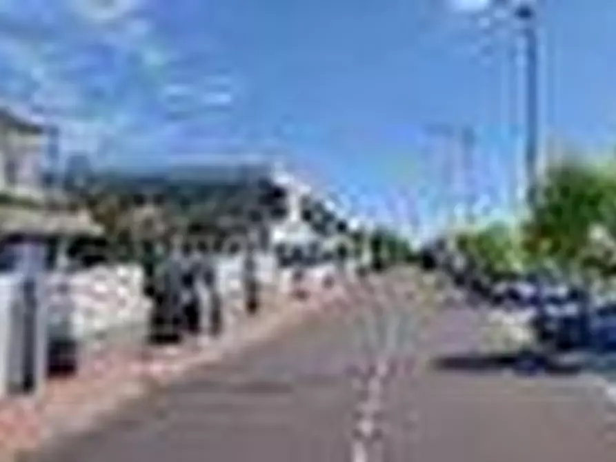 casa indipendente in vendita a Calenzano