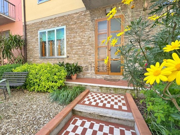 casa indipendente in vendita a Calenzano