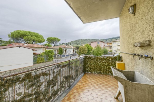 appartamento in vendita a Calenzano in zona Settimello