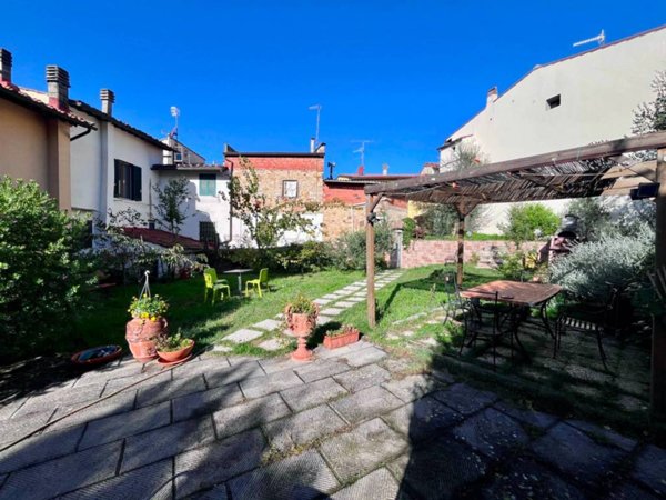 appartamento in vendita a Calenzano in zona Settimello