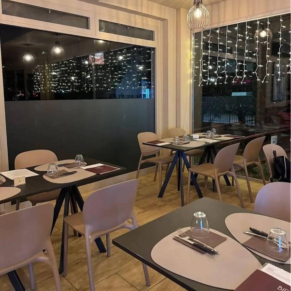 negozio in vendita a Calenzano