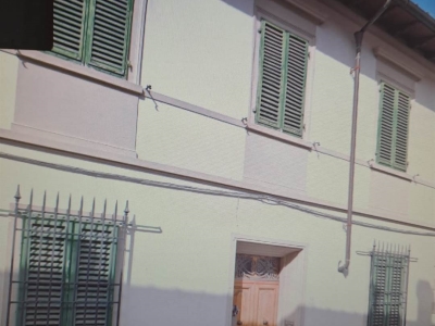 casa indipendente in vendita a Calenzano in zona Settimello