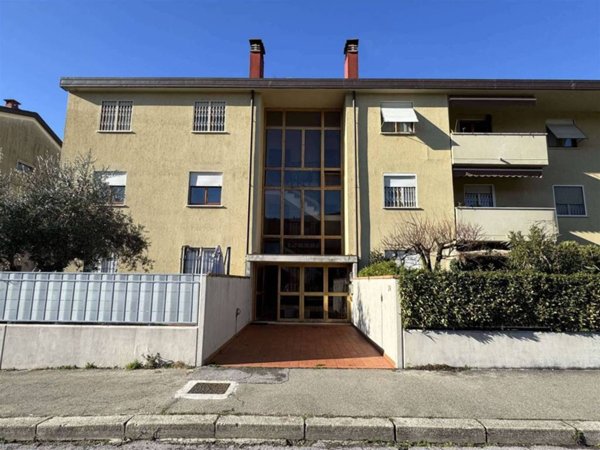 appartamento in vendita a Calenzano in zona Carraia