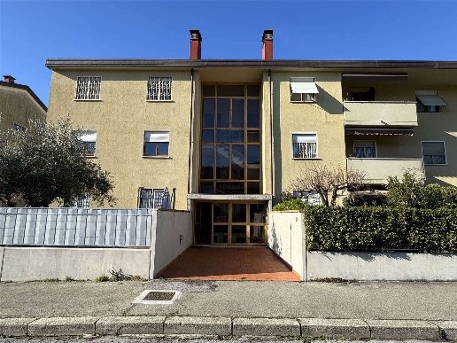 appartamento in vendita a Calenzano in zona Carraia