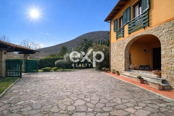 appartamento in vendita a Calenzano in zona Legri