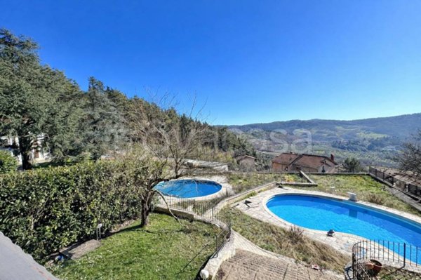 casa indipendente in vendita a Calenzano in zona Croci di Calenzano