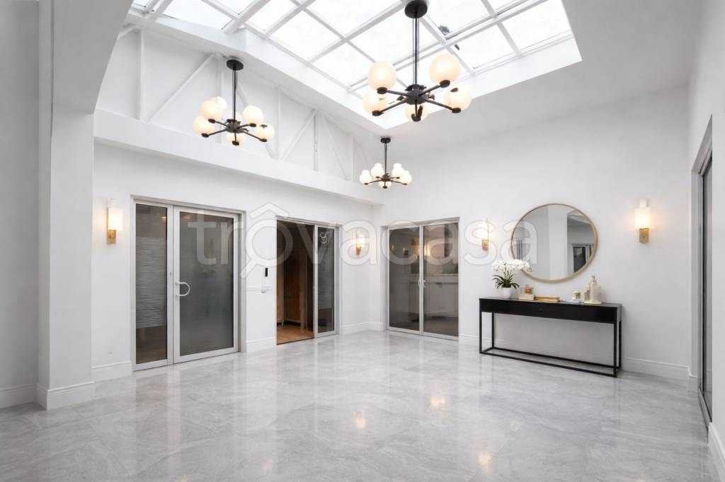 ufficio in vendita a Calenzano