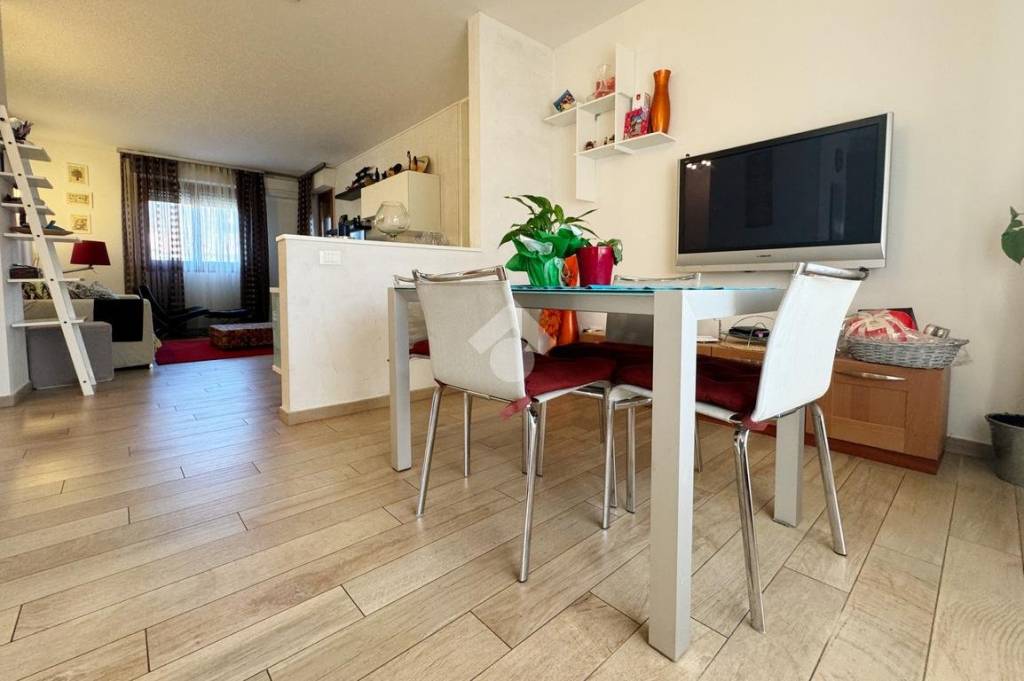 appartamento in vendita a Calenzano in zona Carraia