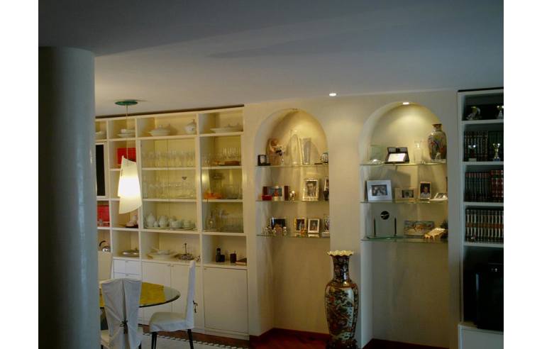 casa indipendente in vendita a Calenzano