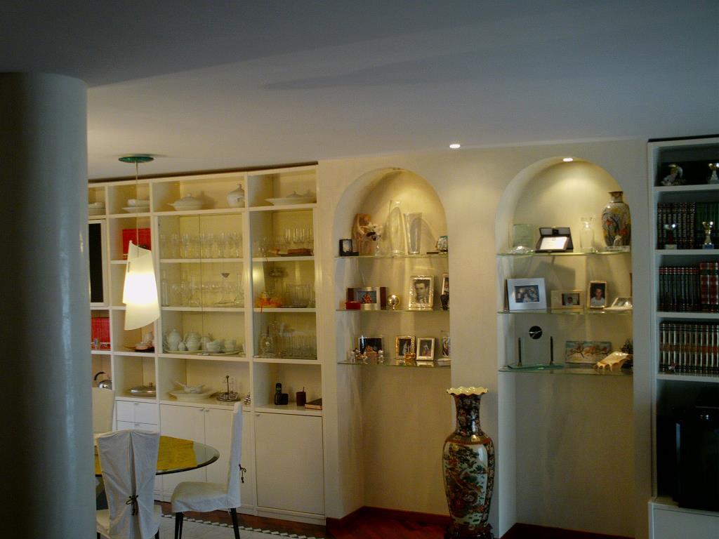 casa indipendente in vendita a Calenzano