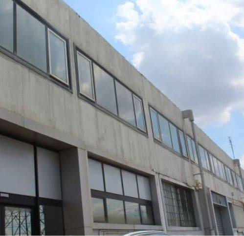 ufficio in vendita a Calenzano