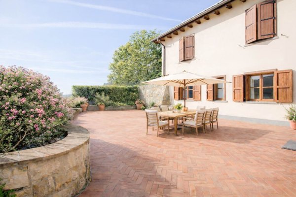 casa indipendente in vendita a Calenzano