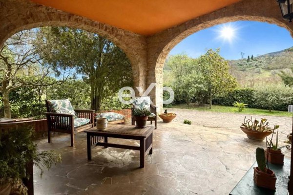 appartamento in vendita a Calenzano in zona Legri