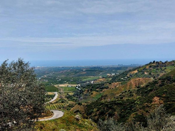 negozio in vendita a Calenzano