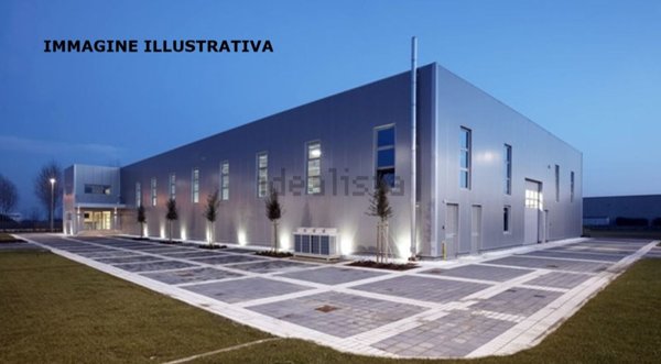 capannone in vendita a Calenzano