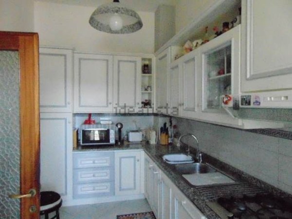 casa indipendente in vendita a Calenzano