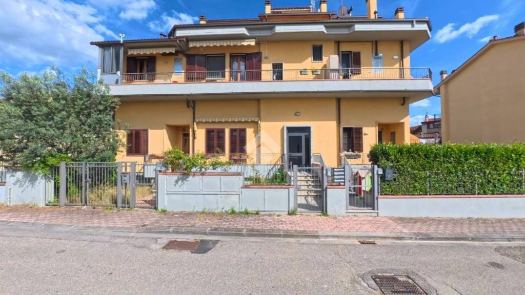 appartamento in vendita a Calenzano in zona Settimello