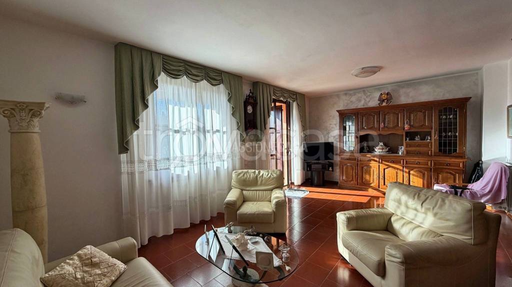 casa indipendente in vendita a Calenzano in zona Croci di Calenzano