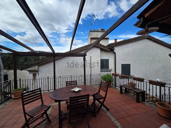 casa indipendente in vendita a Calenzano in zona Croci di Calenzano