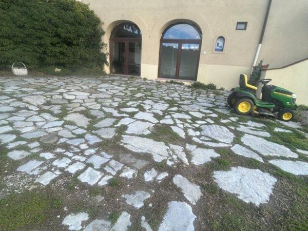casa indipendente in vendita a Calenzano in zona Baroncoli