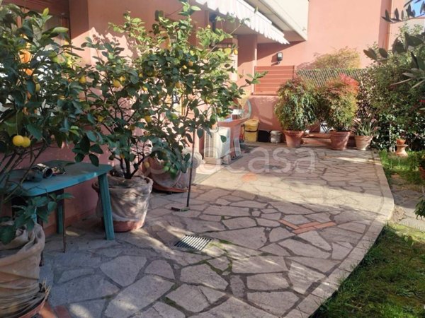 appartamento in vendita a Calenzano in zona Ponte alla Marina