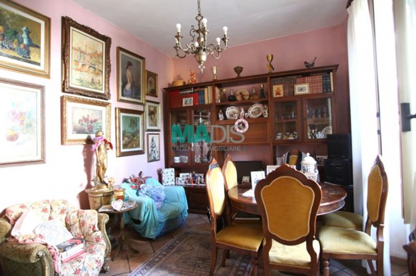 casa indipendente in vendita a Calenzano in zona La Chiusa