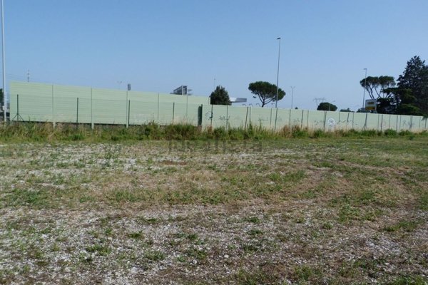 terreno in vendita a Calenzano