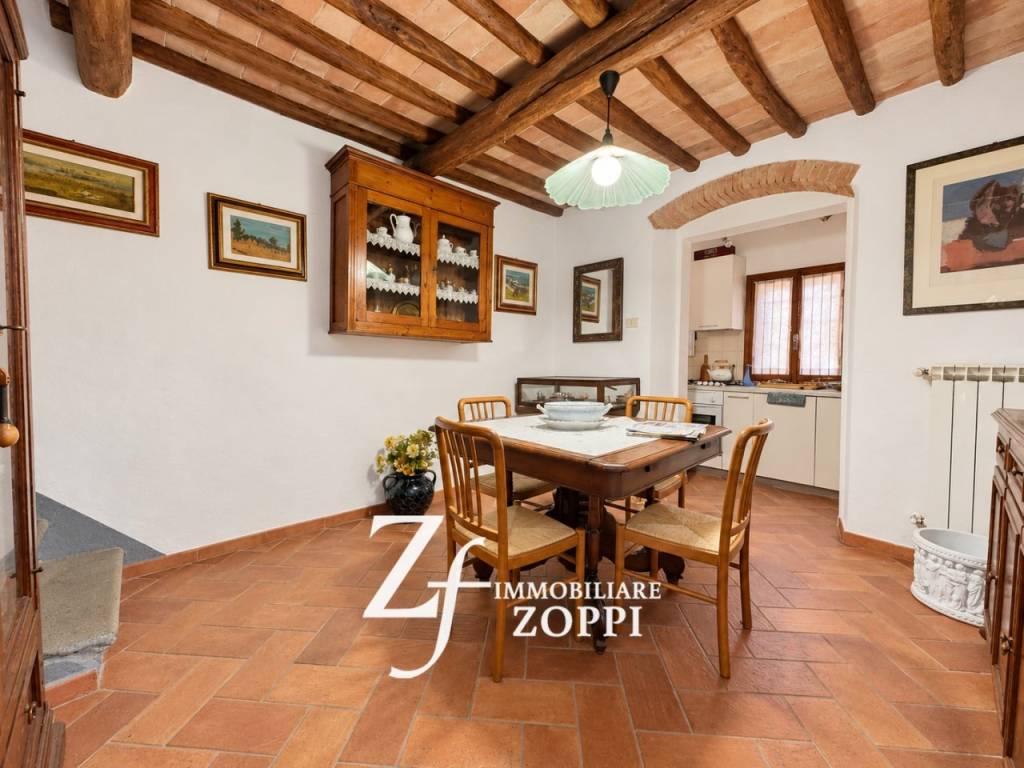 casa indipendente in vendita a Calenzano in zona La Chiusa