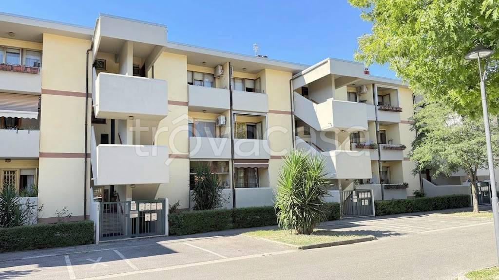 appartamento in vendita a Calenzano in zona Ponte alla Marina