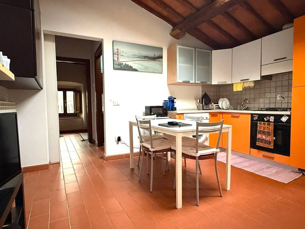 appartamento in vendita a Calenzano in zona Carraia
