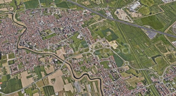 negozio in vendita a Campi Bisenzio