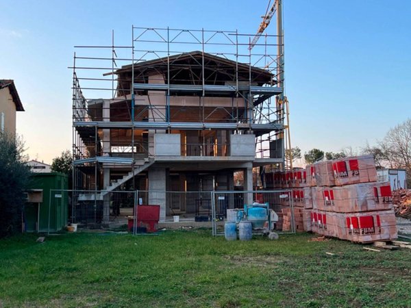 casa indipendente in vendita a Campi Bisenzio in zona San Donnino