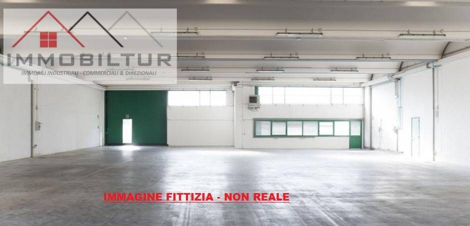 locale commerciale in vendita a Campi Bisenzio in zona Confini