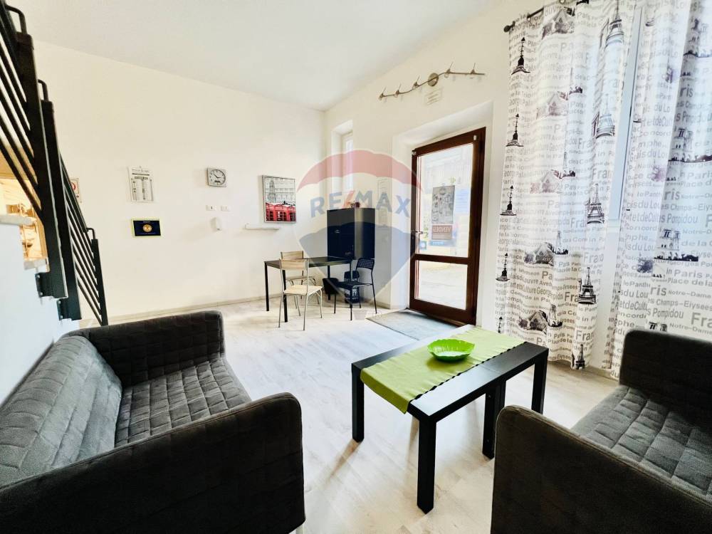 casa indipendente in vendita a Campi Bisenzio in zona San Donnino