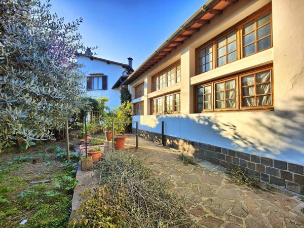 casa indipendente in vendita a Campi Bisenzio in zona San Donnino